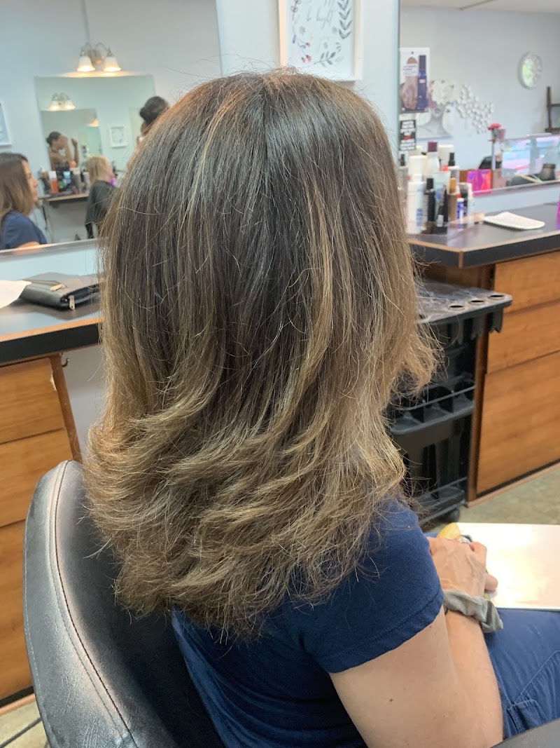 Tori Bay Salon, hair salon in Newport News, VA, photo 3 of 6